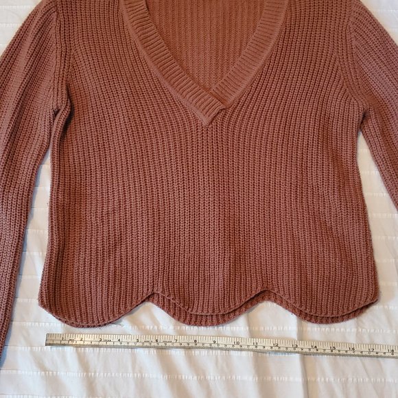 Dynamite Scallop-Edged Sweater, Size S - Picture 4 of 8